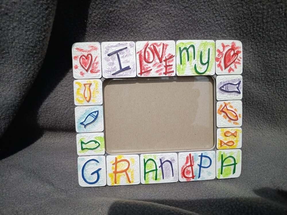 I Love My Grandma & Grandpa Handpainted Ceramic Picture Frames 3.5x5 VTG Pair - Picture 2 of 4